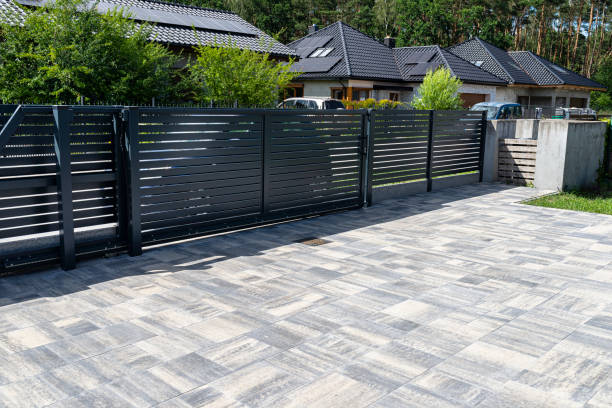 Best Driveway Paving Contractor  in Sansom Park, TX